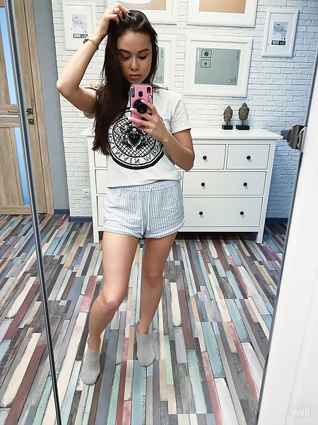 Astrid's Selfies from Watch 4 Beauty - 1/16