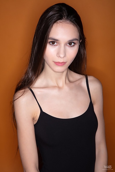Leona Mia in Yellow Star from Watch 4 Beauty - 1/16