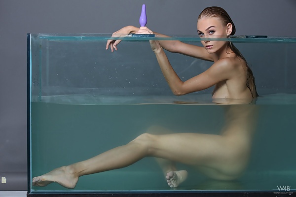 Nancy A in Aquarium from Watch 4 Beauty - 14/16