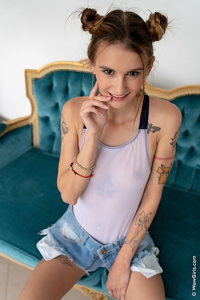 Adelle Unicorn in Looking The Part from Wow Girls - 1/16