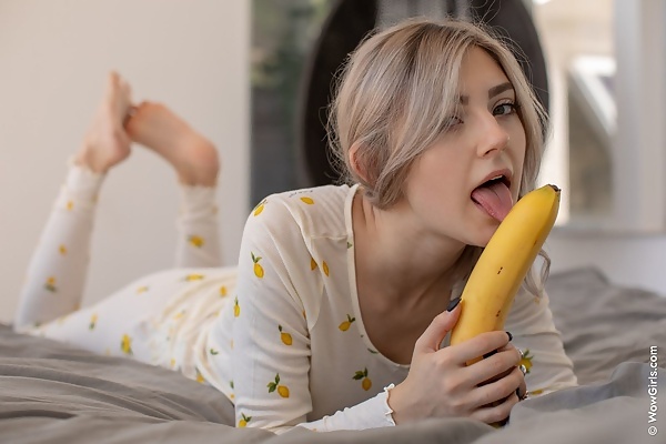 Eva Elfie in Flirty Girl from Wow Girls - 2/16