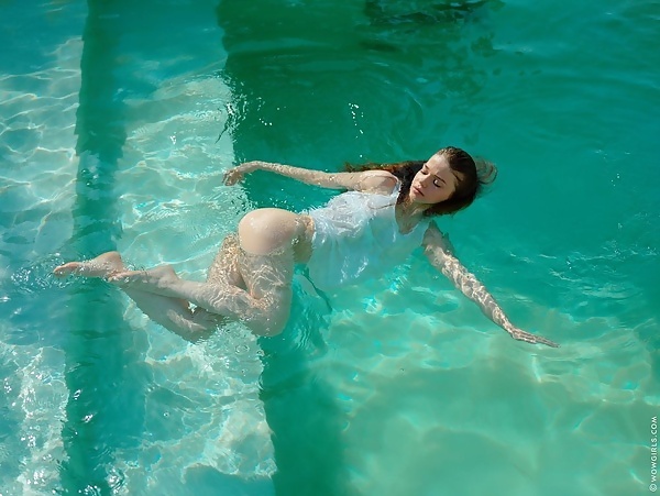 Tina in Feel Free from Wow Girls - 3/18