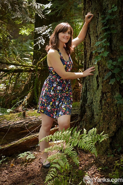 Raven Snow's Forest Frolicking from Yanks - 1/15