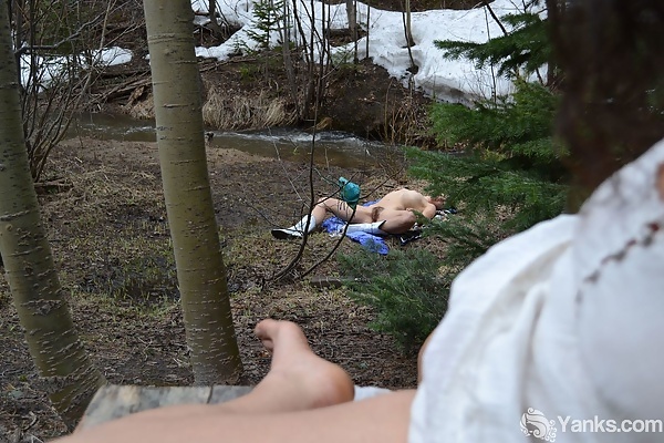Sage Plays in the Forest from Yanks - 2/15