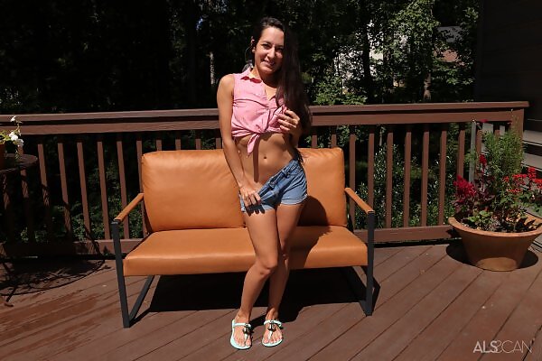 Tea Pot featuring Freya Von Doom from ALS Scan - 2/16