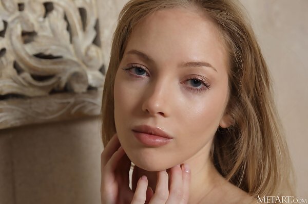 Bella Spark in Softcore Sunday by Flora from Met Art - 11/17