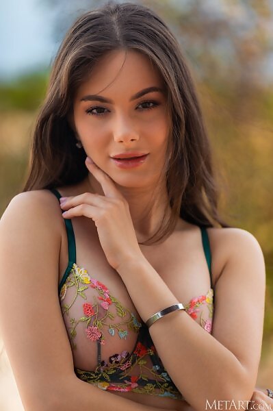 Liz Ocean in Floral Breeze by David Menich from Met Art - 4/16