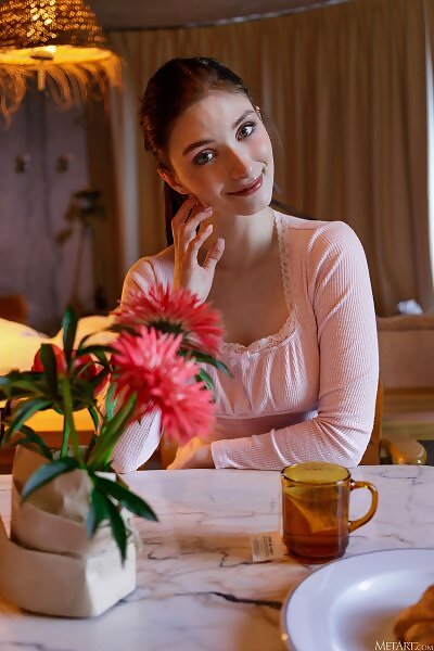 Marion Summers in Purist Form from Met Art - 1/18