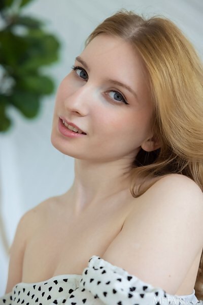 Minnie Lighter in Polka Hearts by Nudero from Met Art - 1/16