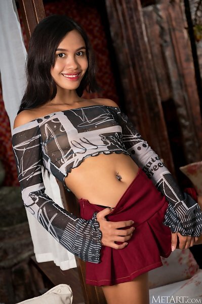 Namy Asian in Hidden Treasure by Robert Graham from Met Art - 1/16