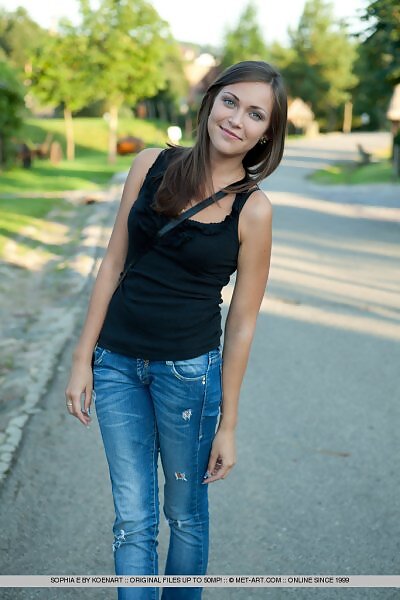 Sophia E in Trixy by Koenart from Met Art - 2/18