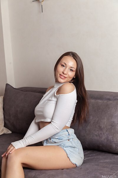 Sumiko in Tiger White from Met Art - 1/18