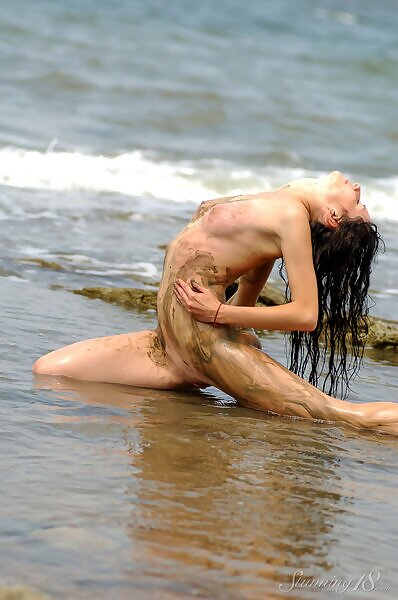 Exfoliation at the Sea featuring Eldoris Q by Thierry Murrell from Stunning 18 - 6/16