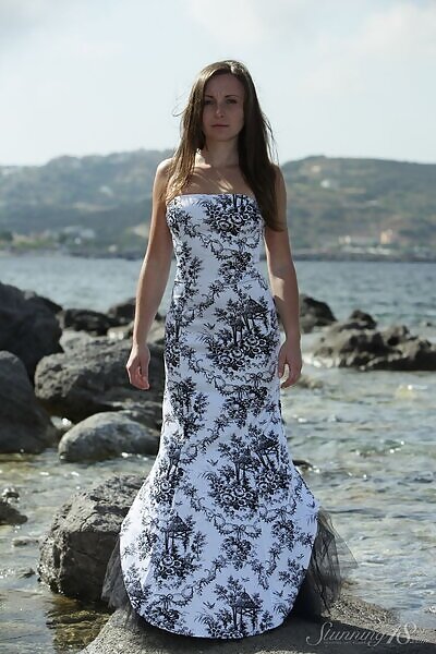 In a Dress by the Sea featuring Jukos by Thierry Murrell from Stunning 18 - 3/16
