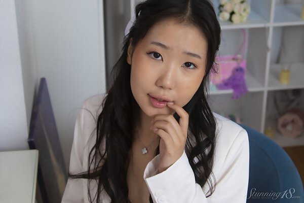 Make-up Artist featuring Anna Abit by Thierry Murrell from Stunning 18 - 5/16