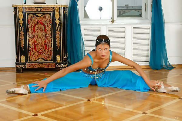 Metis P in Beauty Belly Dancer by Thierry Murrell from Stunning 18 - 5/16