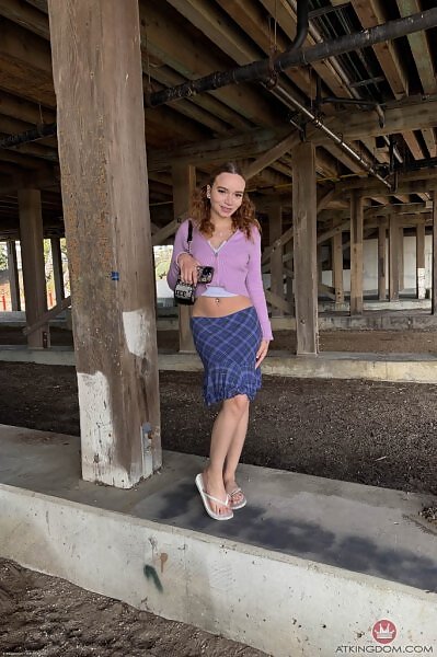 Selina Imai in behind the scene pics - 11/20 Selina Imai in behind the scene pics from ATK Galleria - 11/20