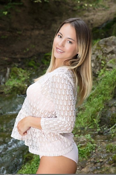 Ariana Regent 2 by Koenart from Domai - 1/16