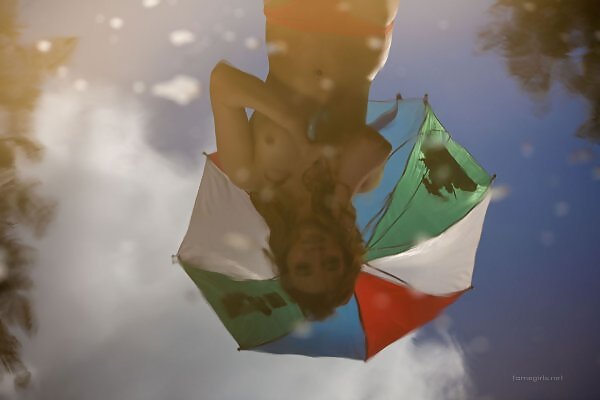 Foxy in a pink thong - 3/12 Foxy in a pink thong from Fame Girls - 3/12