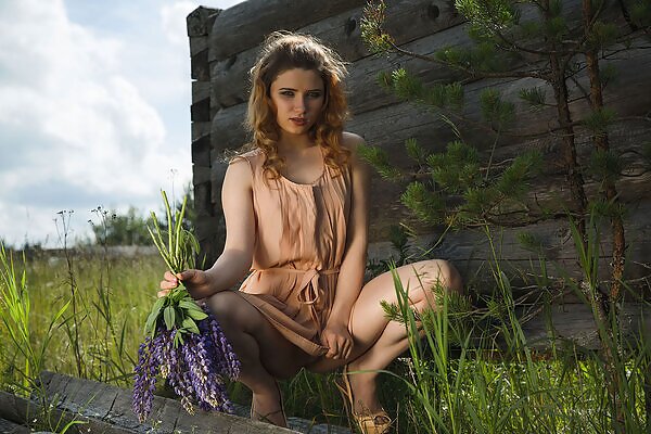 Foxy lifts up her dress to masturbate - 9/12 Foxy lifts up her dress to masturbate from Fame Girls - 9/12