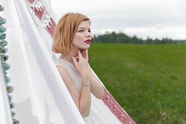 Hannah in green panties - 2/15 Hannah in green panties from Fame Girls - 2/15
