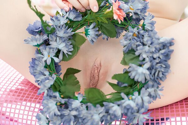 Hannah in green panties - 15/15 Hannah in green panties from Fame Girls - 15/15