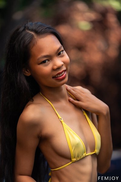 Por in Sunkissed Skin from Femjoy - 2/16