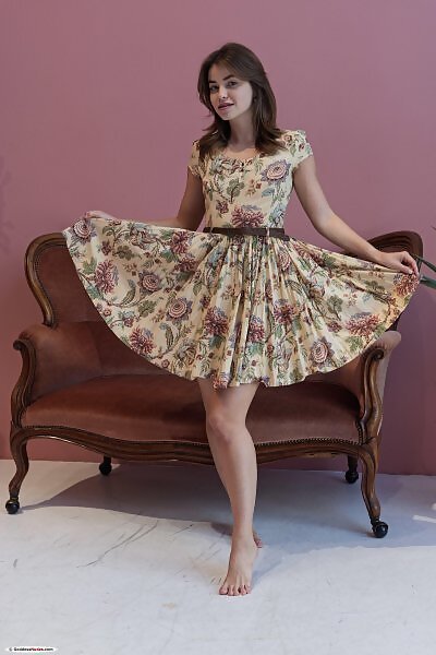 Julia Morozzi 5 by Lobanov - 1/18 Julia Morozzi 5 by Lobanov from Goddess Nudes - 1/18