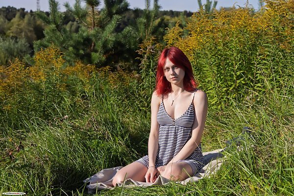 Olya Red 1 by Lobanov - 1/18 Olya Red 1 by Lobanov from Goddess Nudes - 1/18