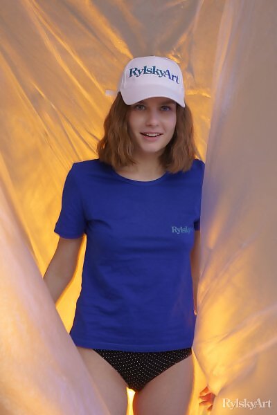 Lafania featuring Lana Broks by Rylsky - 5/16 Lafania featuring Lana Broks by Rylsky from Rylsky Art - 5/16