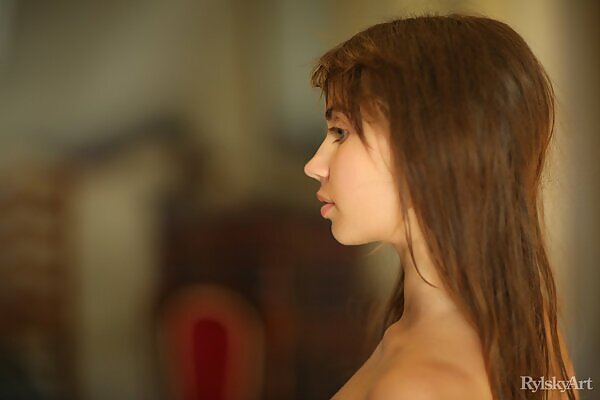 LoveK. featuring Sofy Bee by Rylsky - 8/16 LoveK. featuring Sofy Bee by Rylsky from Rylsky Art - 8/16