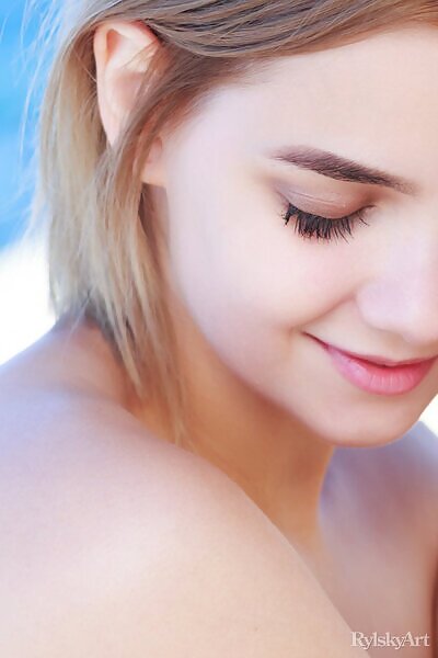 Morpeshe featuring Chanel Fenn by Rylsky - 1/16 Morpeshe featuring Chanel Fenn by Rylsky from Rylsky Art - 1/16