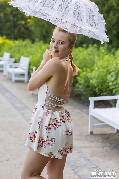 Avrora in Pleasant Walk from Showy Beauty - 5/20