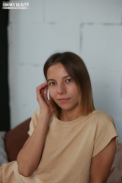 Julie in Intimate secret - 2/20 Julie in Intimate secret from Showy Beauty - 2/20