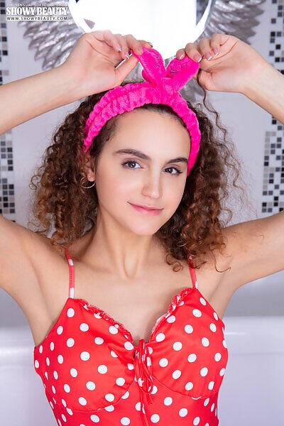 Kiera in Super sweet - 3/20 Kiera in Super sweet from Showy Beauty - 3/20