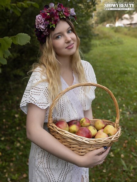 Nikoleta in Vitamins - 2/20 Nikoleta in Vitamins from Showy Beauty - 2/20