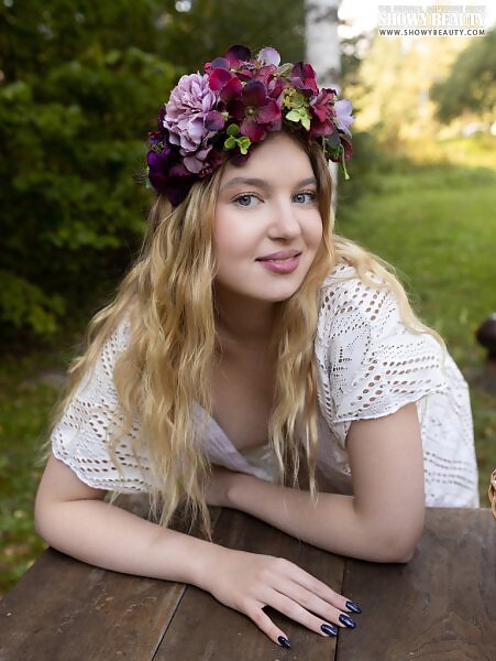 Nikoleta in Vitamins - 5/20 Nikoleta in Vitamins from Showy Beauty - 5/20