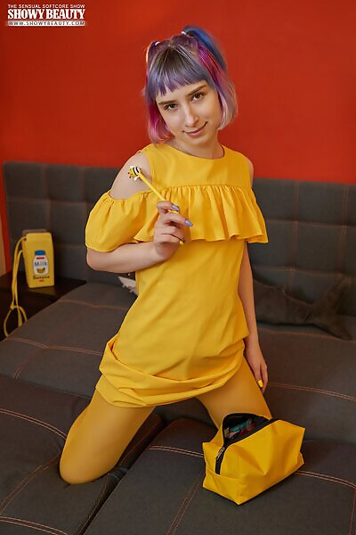 Pinky in With bright - 5/20 Pinky in With bright from Showy Beauty - 5/20