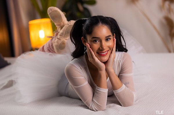 Carolina Guerrero in Playful Pirouette 1 by David Menich from The Life Erotic - 3/16