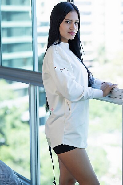 Hada First Look - 11/17 Hada First Look from Watch 4 Beauty - 11/17