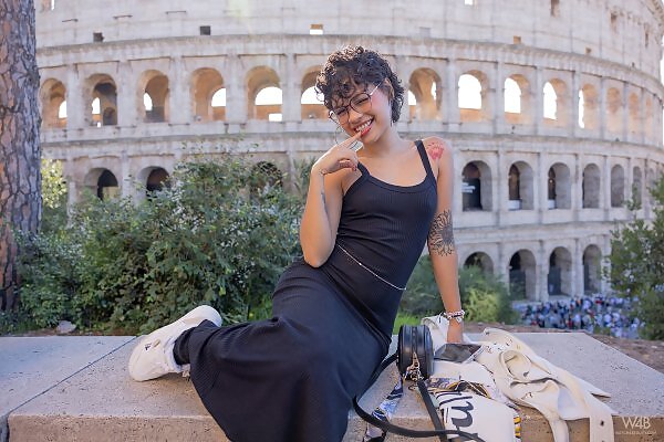 Lilith Baph in Horny In Rome - 2/17 Lilith Baph in Horny In Rome from Watch 4 Beauty - 2/17
