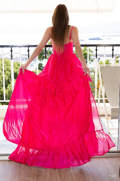 Maria in Cannes Queen - 3/17 Maria in Cannes Queen from Watch 4 Beauty - 3/17