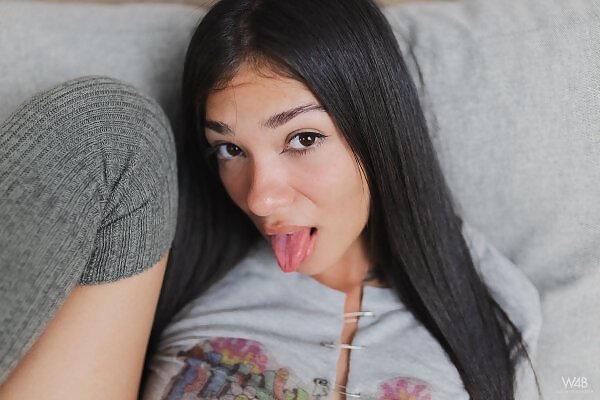 Yeye Guzman in Size Matters - 8/17 Yeye Guzman in Size Matters from Watch 4 Beauty - 8/17