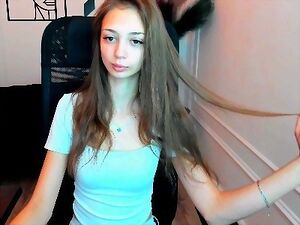 Watch her live show now!