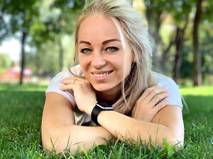 Watch her live show now!