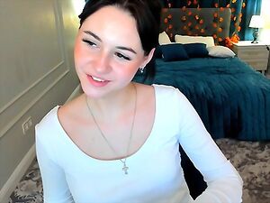 Watch her live show now!