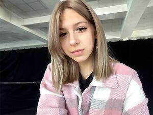 Watch her live show now!