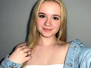 Watch her live show now!