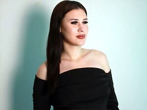 Watch her live show now!