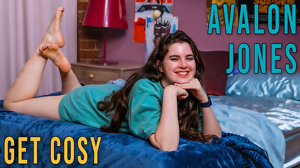 Avalon Jones - Get Cosy at Girls Out West